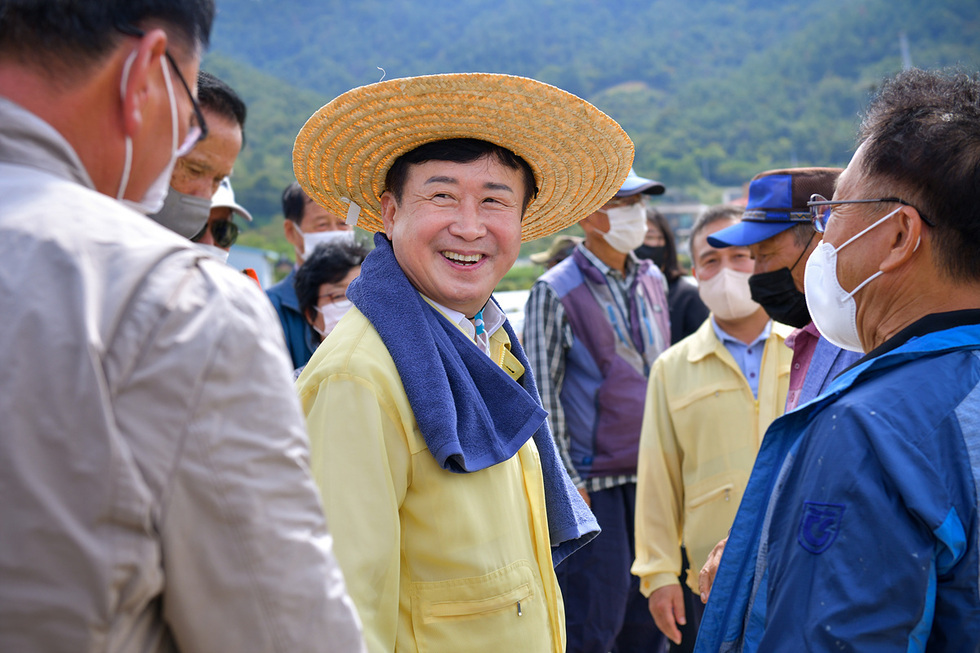 2-3+여수시,+2022년+벼농사+종합평가회+개최…평년작+웃돌아.jpg