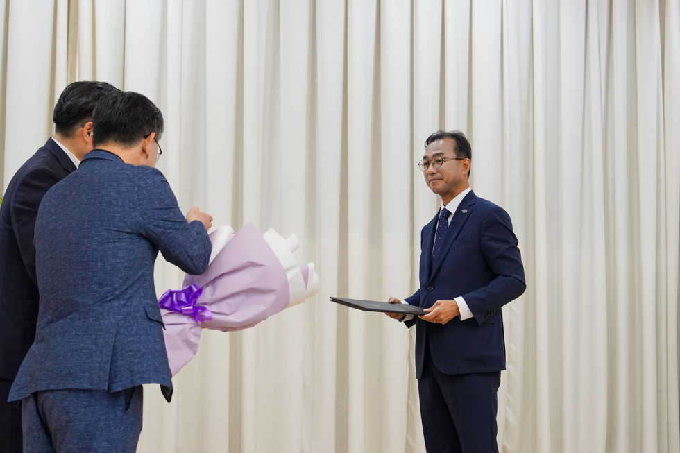 20260608 제9회 전국동시지방선거 당선증 교부식-3.jpg