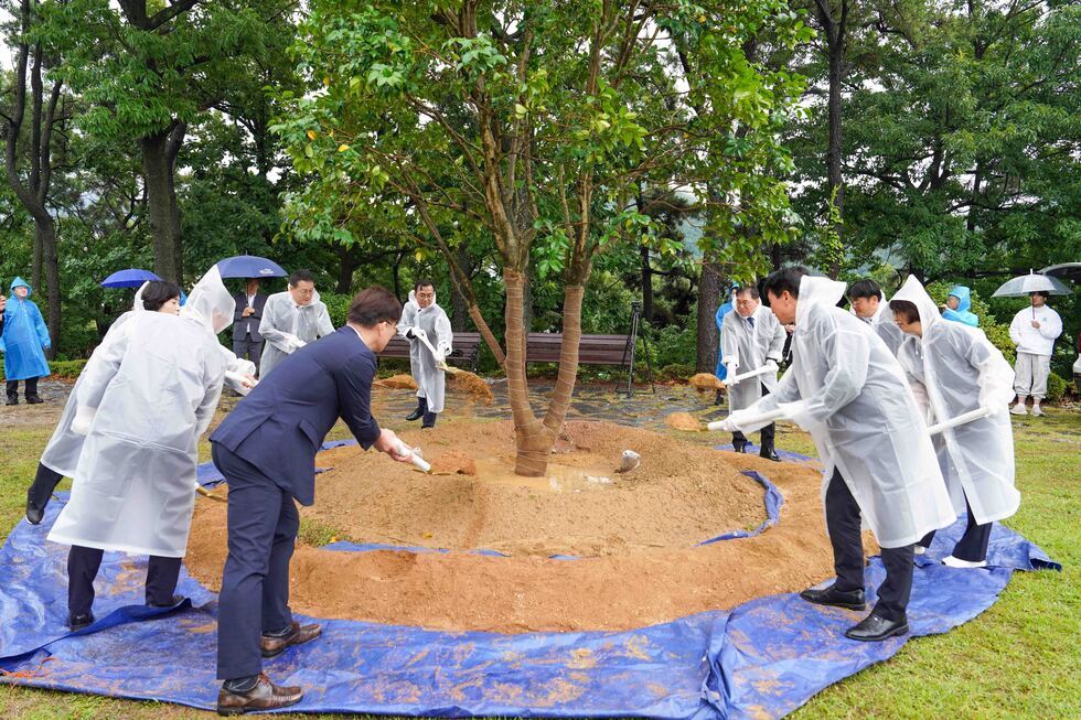 20260701 기념식수-3-2.jpg