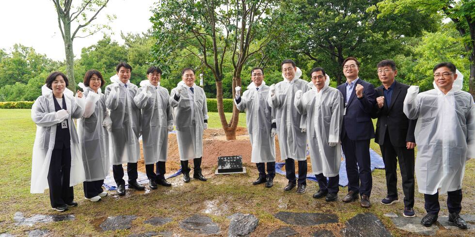 20260701 기념식수-4.jpg