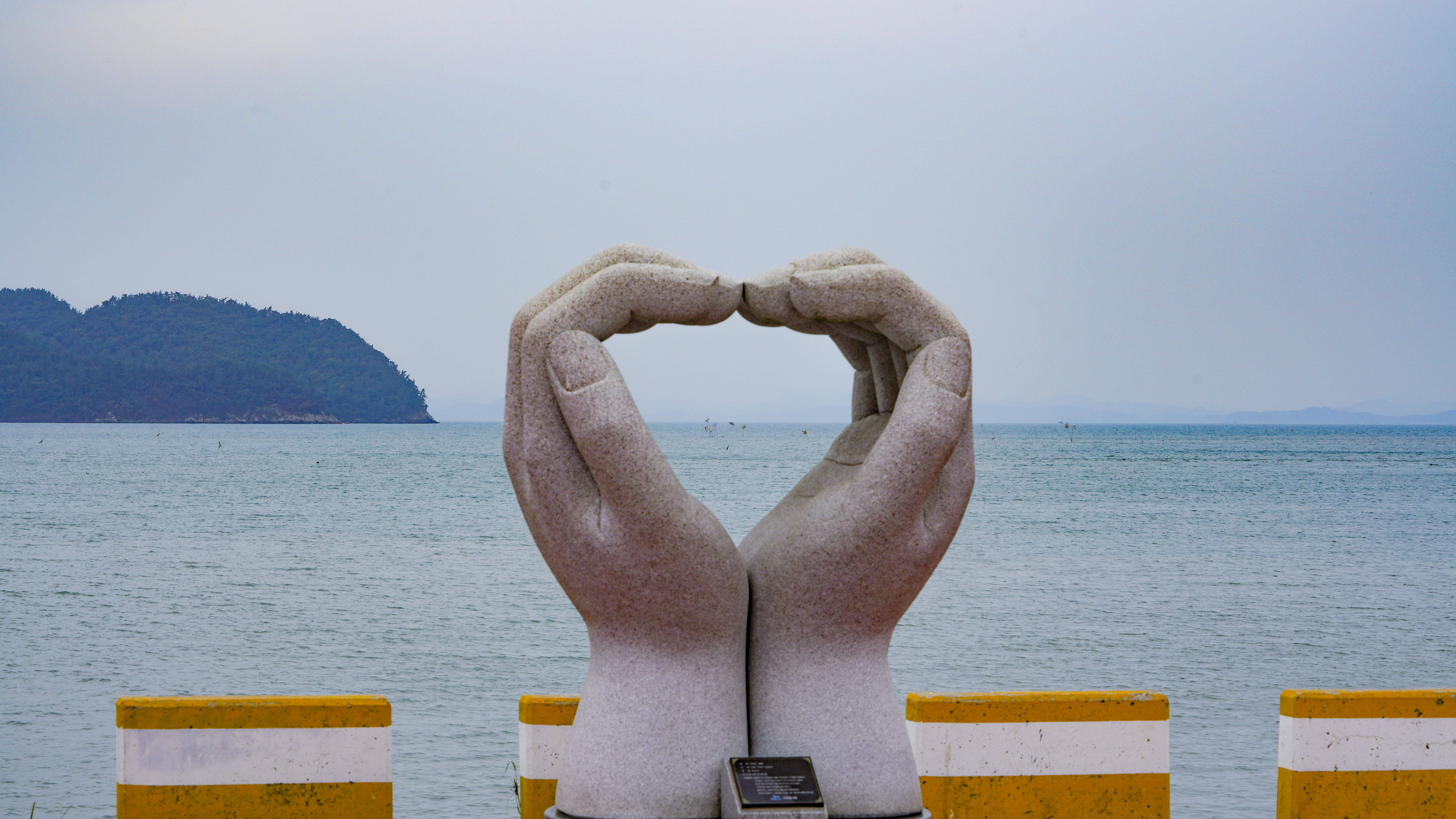 여자만