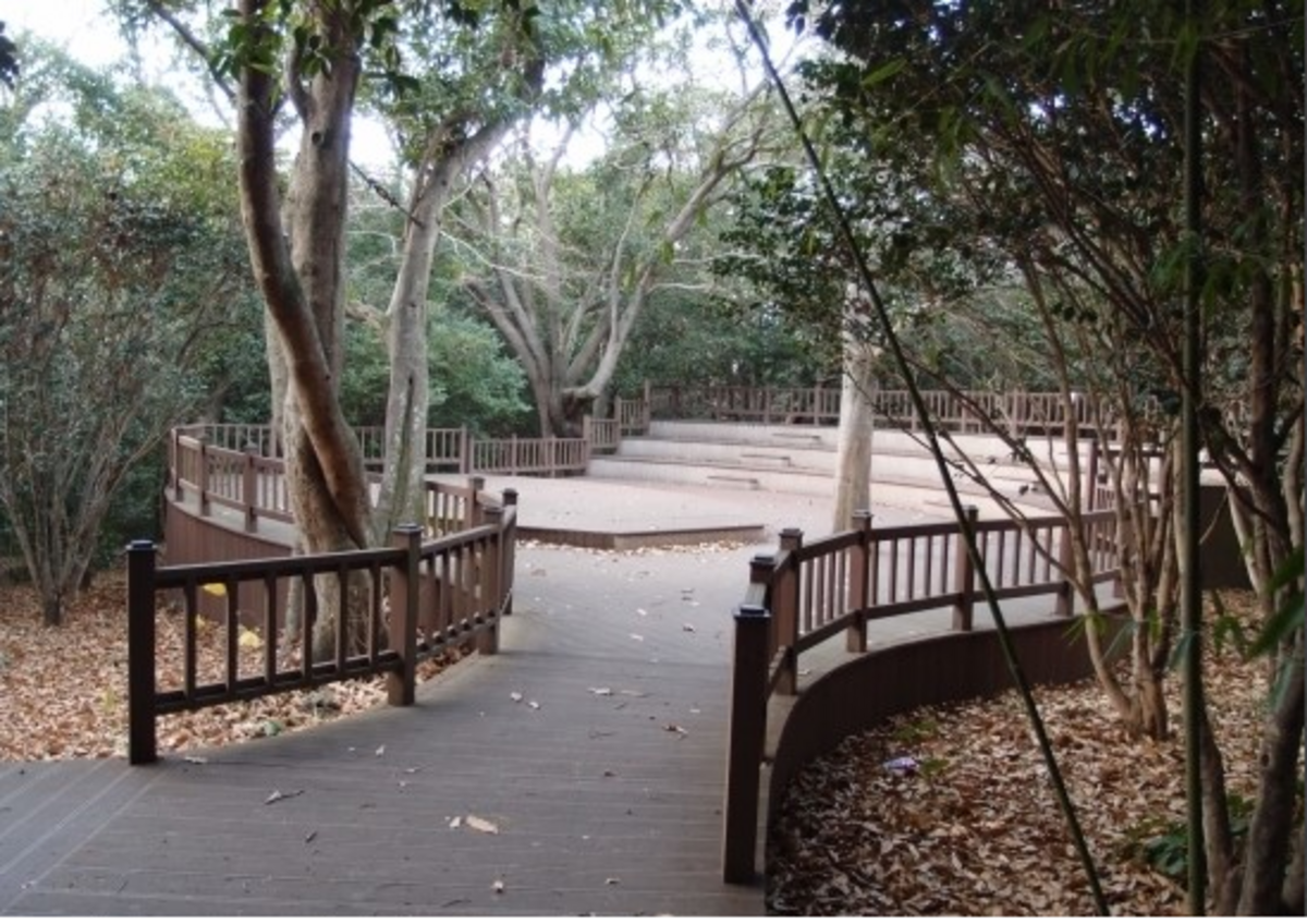 리플릿(2008)의 4번째 이미지