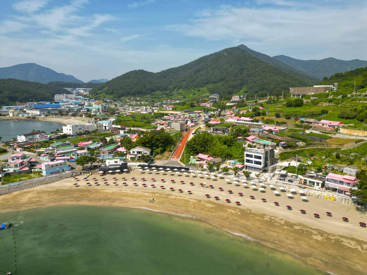 모사금해수욕장