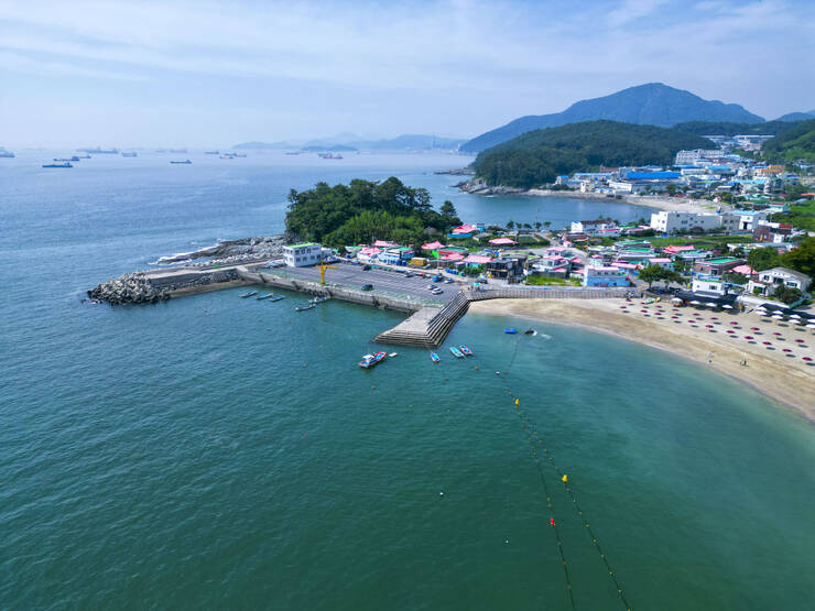 모사금해수욕장