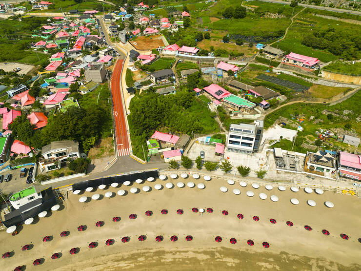 모사금해수욕장