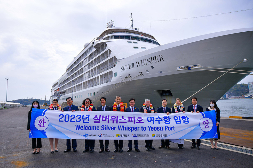 1-1 여수시, 빅데이터로 본 2023년 관광객 전년 보다 증가.jpg