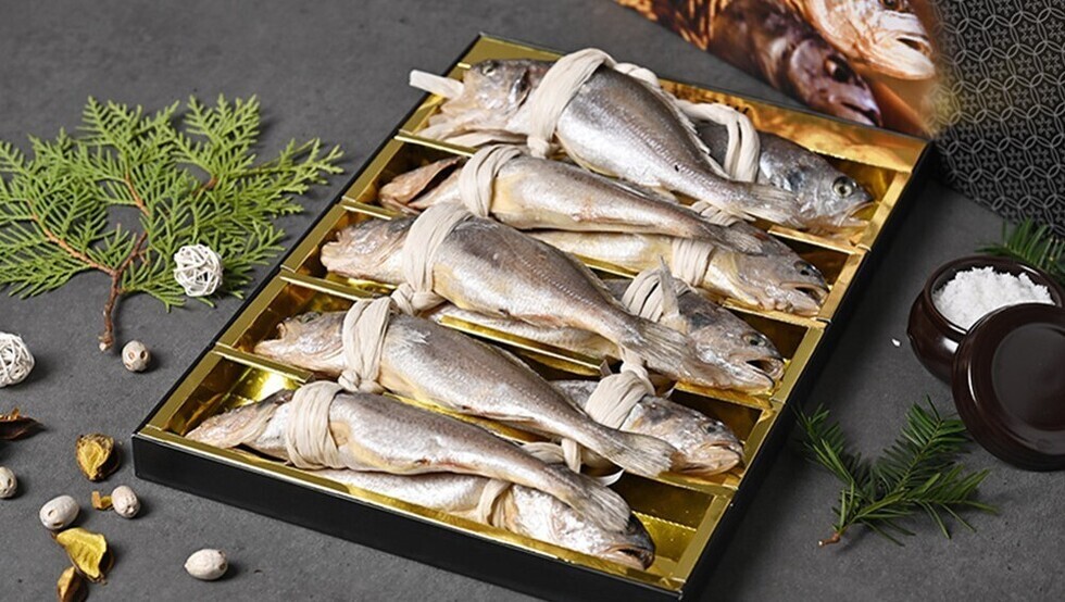 3 여수시, 설맞이 수산물 사주기 행사 막바지.jpg