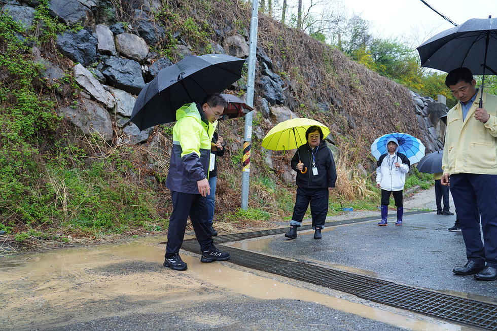 [추가]2-1 여수시, 호우주의보 발령에 따른 비상근무 1단계 돌입.jpg