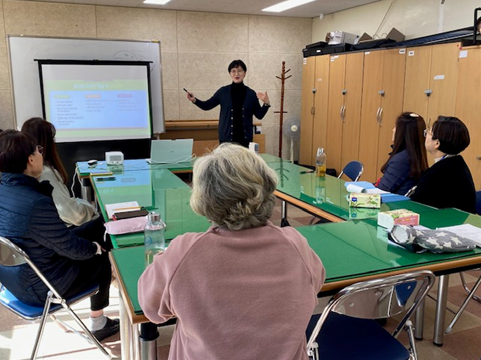 6 여수시 드림스타트, 자살 예방 역량강화 교육 가져.jpg