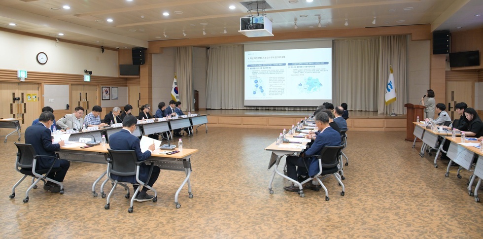 1-1 여수시, 민선9기 미래 청사진 그린다…2040 중장기 발전계획 재정비.jpg